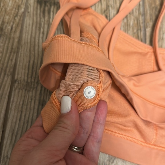 Lululemon Soul Cycle free to be serene bra 8 - Picture 4 of 4